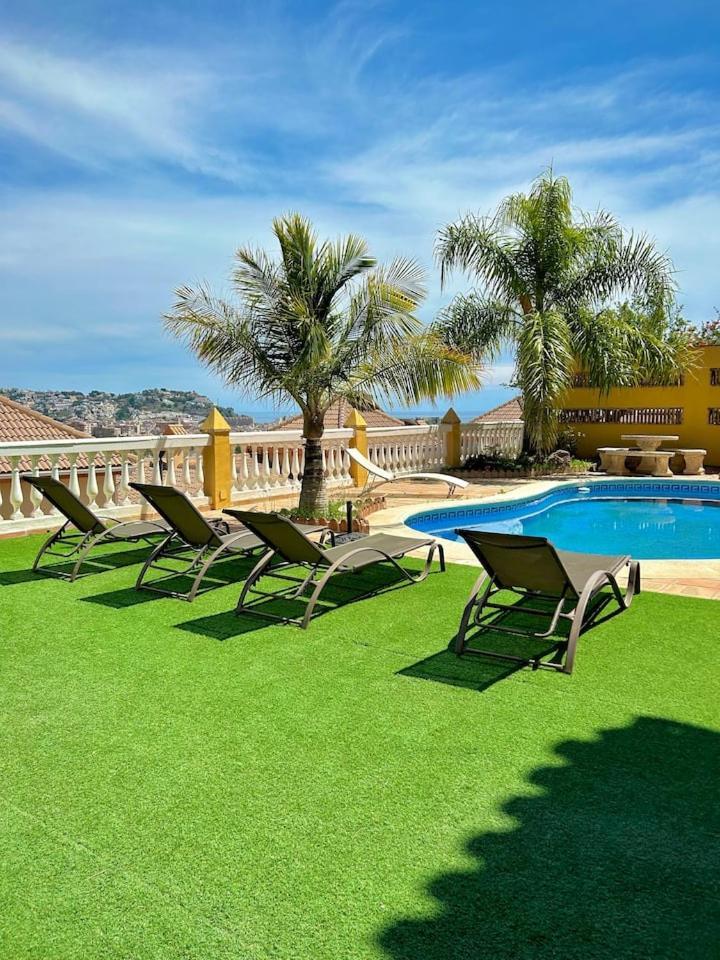 Chalet Con Piscinas Y Vistas De Ensueno Almuñécar Eksteriør billede