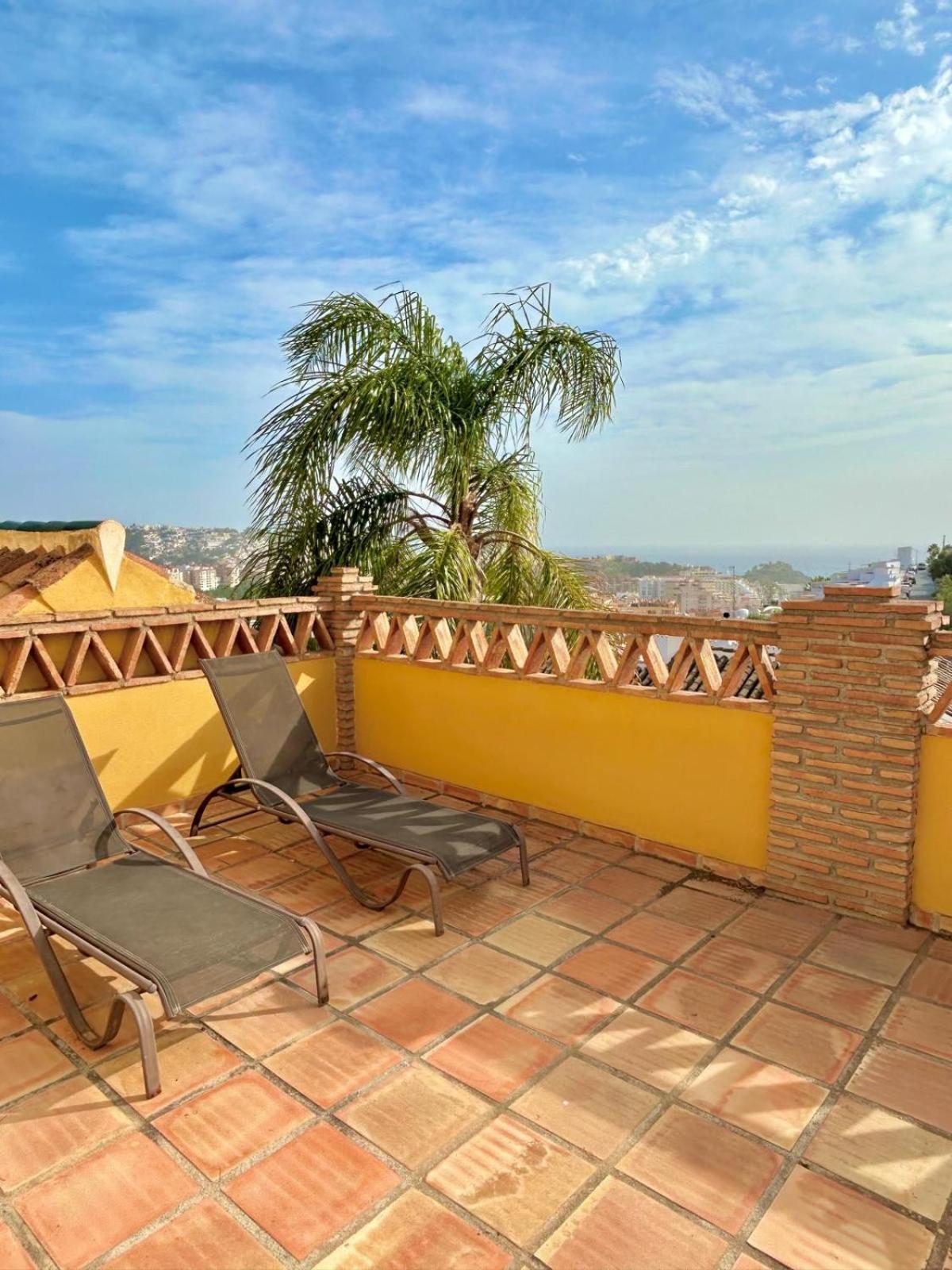 Chalet Con Piscinas Y Vistas De Ensueno Almuñécar Eksteriør billede